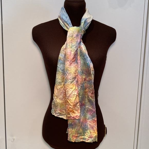 Handmade silk scarf tie dye textured hand rolled pastels - Picture 4 of 17